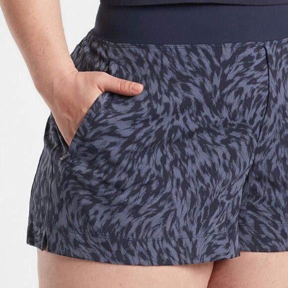 Athleta Trekkie North Printed Short - Picture 5 of 12